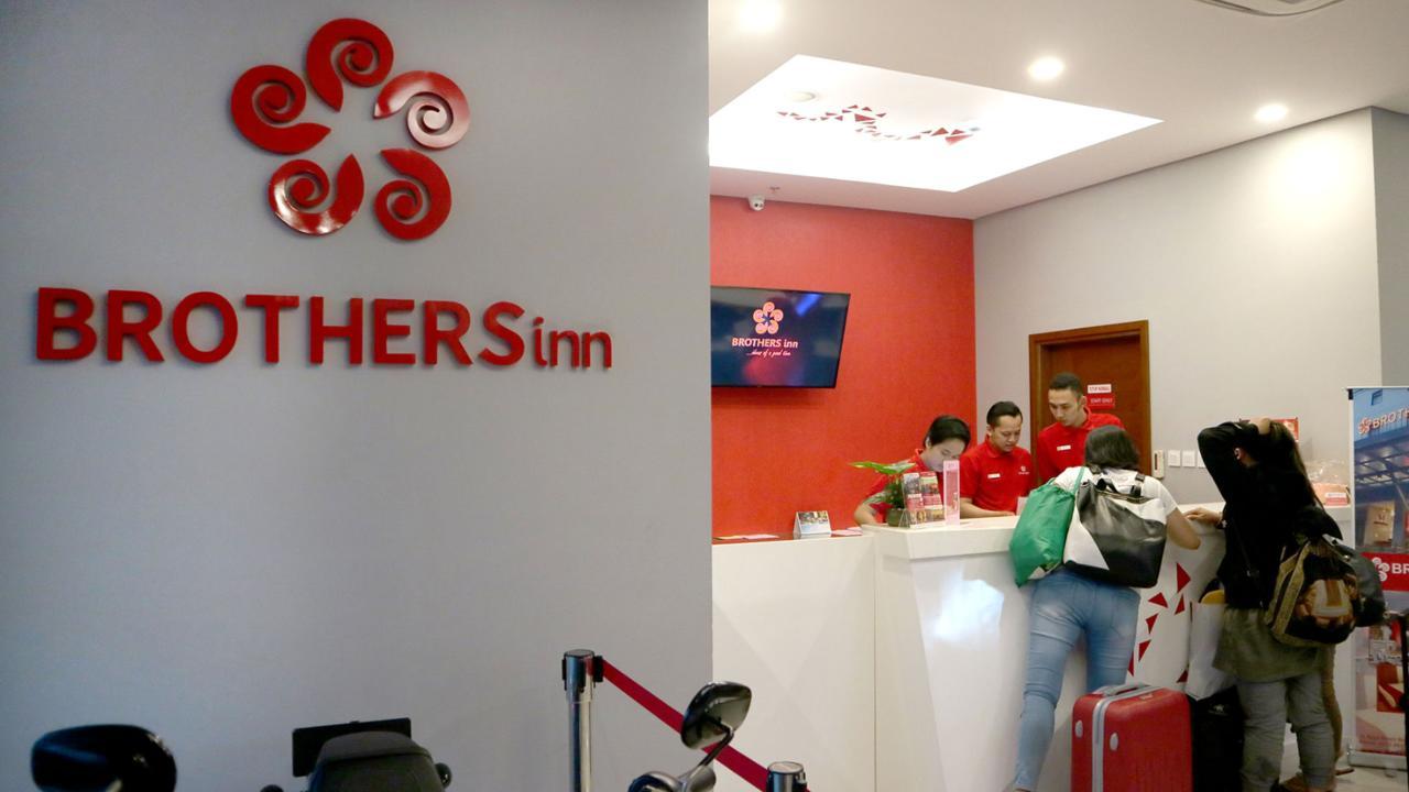 Brothers Inn Sukoharjo Extérieur photo
